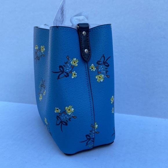 New COACH Mini Town Bucket Bag With Floral Bow Print - Picture 2 of 5